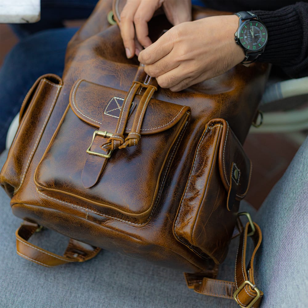 Men's Crazy Horse & Hunter Leather Backpack